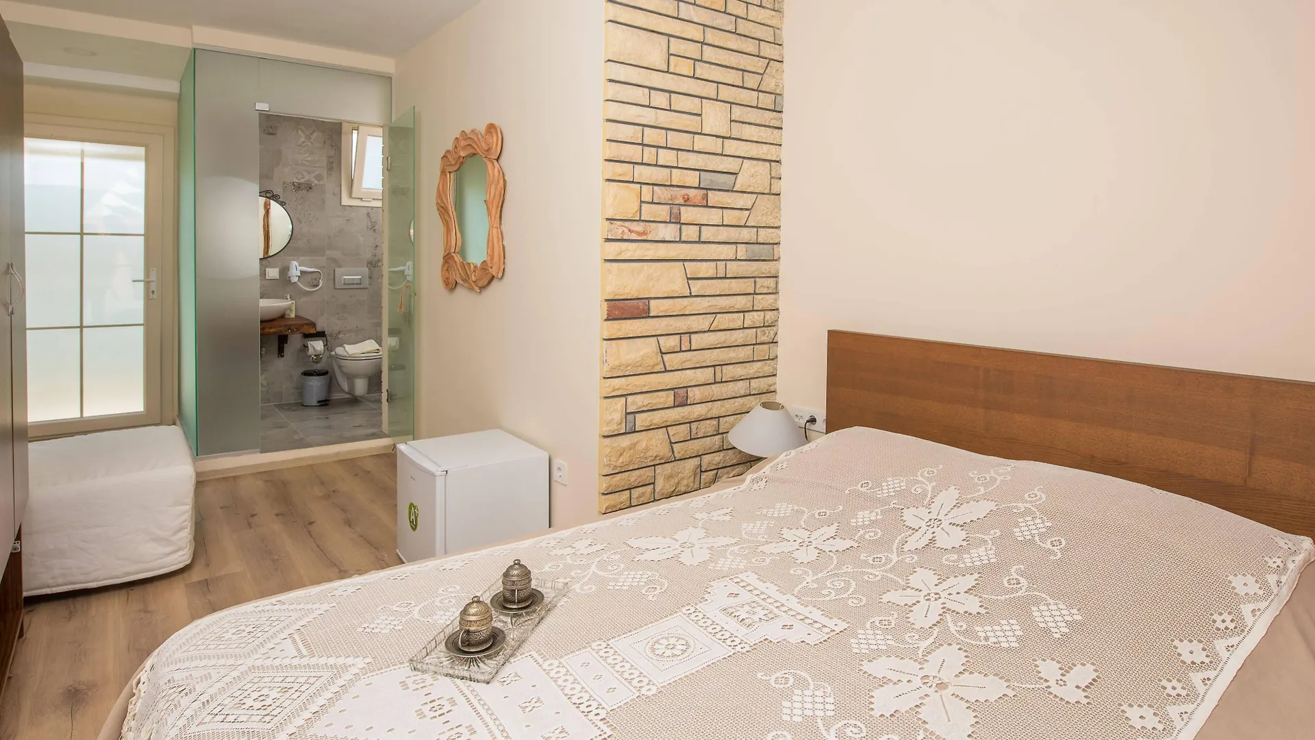 Destina Hotel Çeşme 2*,